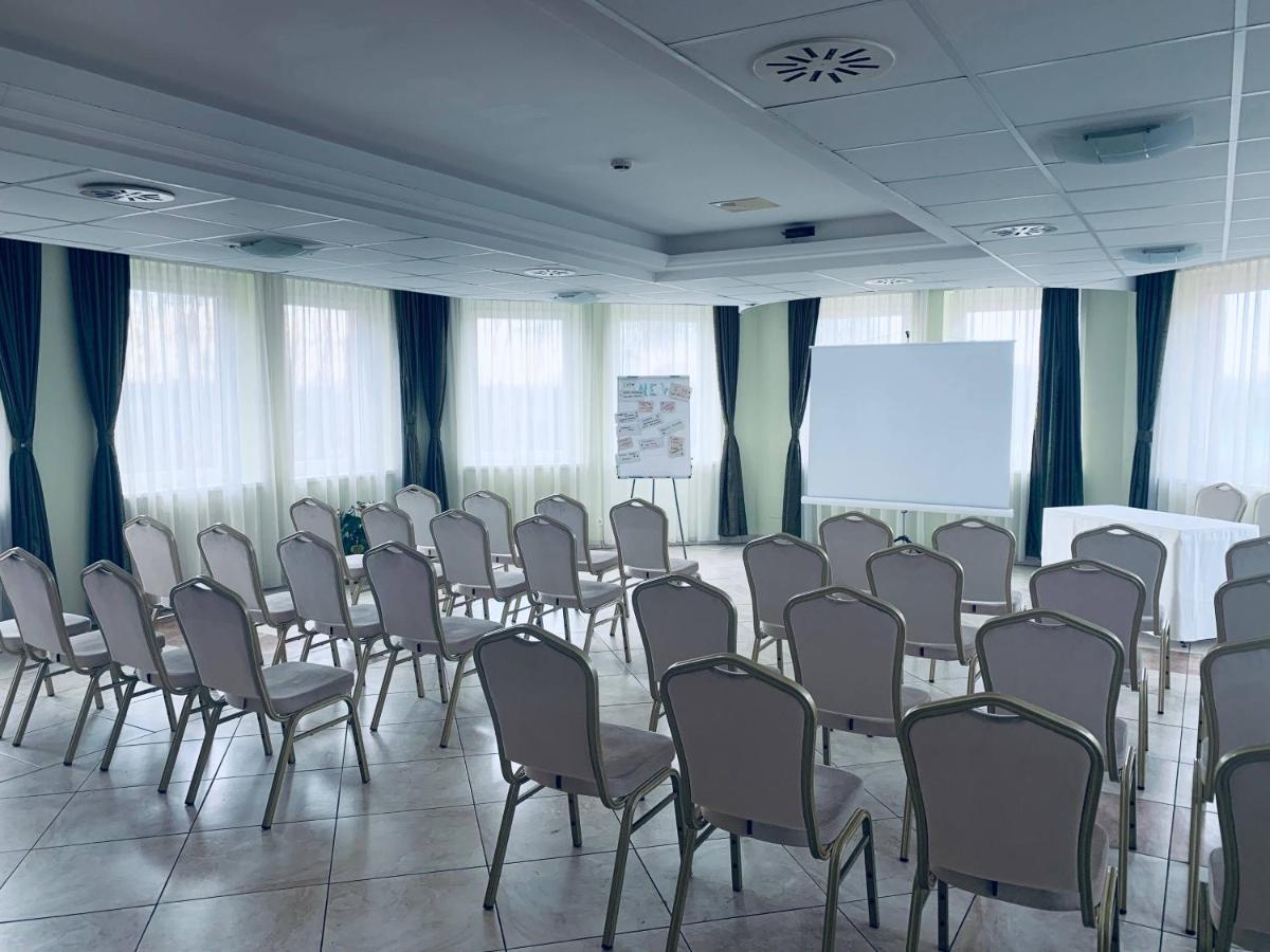 Granada Conference, Wellness And Sport Hotel Kecskemét Exteriér fotografie