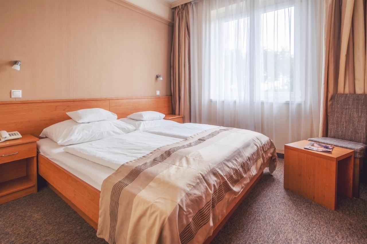 Granada Conference, Wellness And Sport Hotel Kecskemét Exteriér fotografie